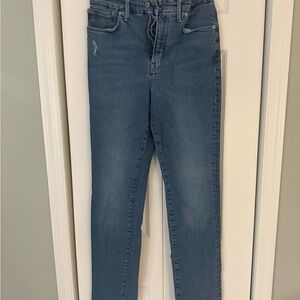 Good American Mid-Wash Skinny Jeans